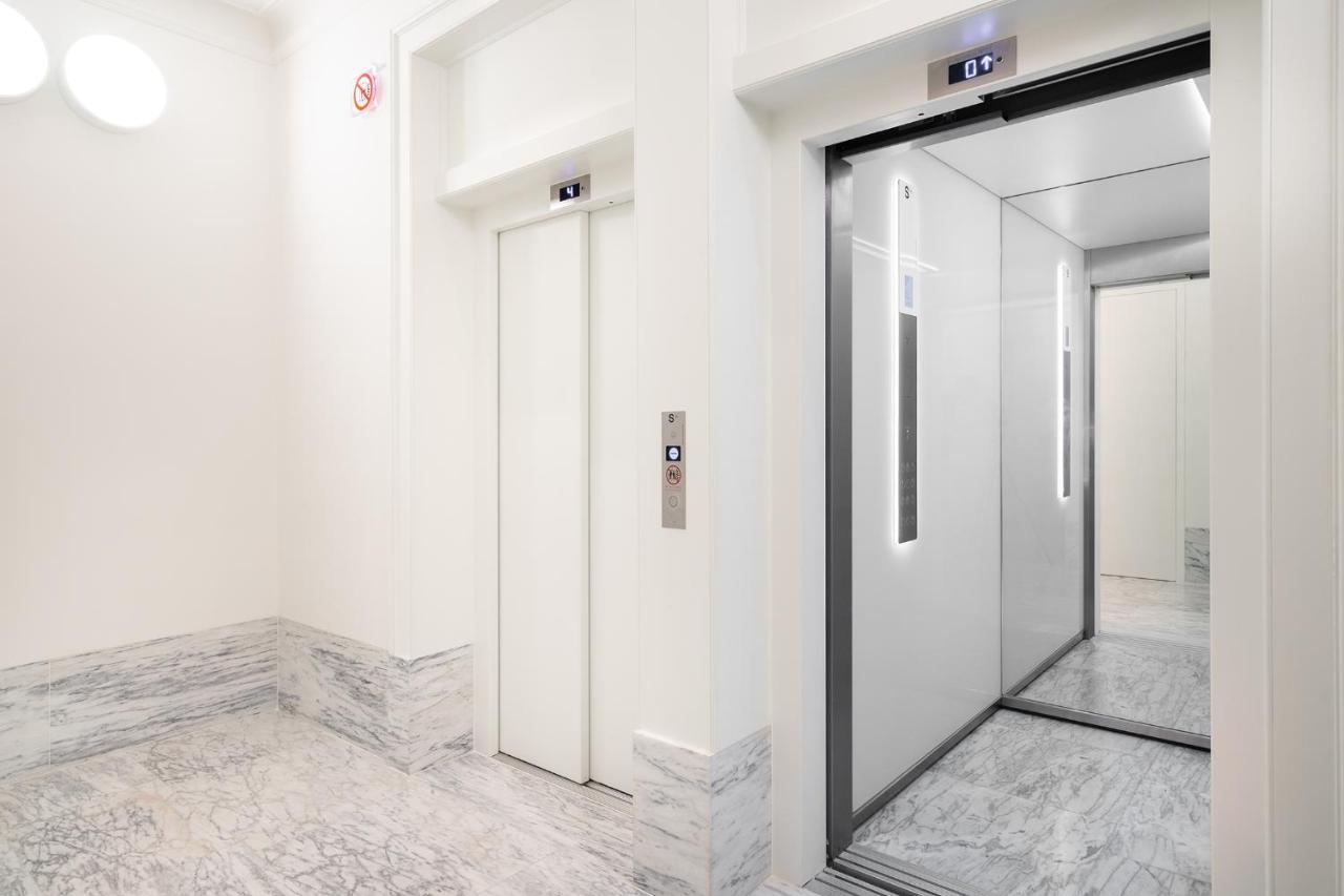 Whome | Av. Da Liberdade Deluxe Apartment W/ S-Pool, Gym & Parking リスボン エクステリア 写真